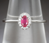 Симпатичное серебряное кольцо с рубином