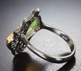 Серебряное кольцо с ограненным эфиопским опалом и разноцветными сапфирами Серебро 925