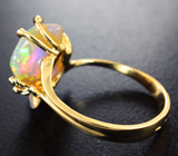 Золотое кольцо с ярким кристаллическим эфиопским опалом 3,11 карата Золото