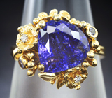 Золотое кольцо с насыщенным бархатисто-фиолетовым танзанитом 4,96 карата и бриллиантами Золото