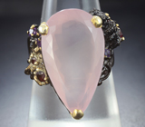 Серебряное кольцо с розовым кварцем 18+ карат, аметистами и пиропами гранатами Серебро 925