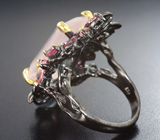 Серебряное кольцо с розовым кварцем 20+ карат, родолитами и розовыми сапфирами Серебро 925