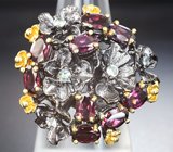 Серебряное кольцо с голубыми топазами и родолитами Серебро 925