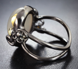 Серебряное кольцо с лунным камнем с эффектом кошачьего глаза 20+ карат и топазами Серебро 925