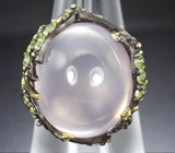 Серебряное кольцо с розовым кварцем 25+ карат и перидотами Серебро 925