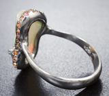 Серебряное кольцо с кристаллическим эфиопским опалом 2,88 карата и сапфирами