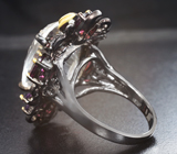 Серебряное кольцо с бесцветным кварцем, родолитами и аметистами Серебро 925