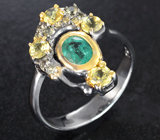 Серебряное кольцо с изумрудом высоких характеристик и зеленовато-желтыми сапфирами Серебро 925