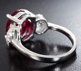 Серебряное кольцо с ярким рубином Серебро 925