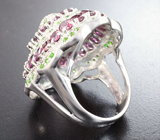 Великолепное серебряное кольцо с родолитами гранатами и диопсидами Серебро 925