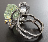Серебряное кольцо с резным 21+ карат и ограненными зелеными аметистами, голубыми топазами, зеленым и желтыми турмалинами