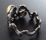 Серебряное кольцо с кристаллическими черными опалами и зеленым турмалином Серебро 925