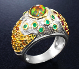 Серебряное кольцо с кристаллическим эфиопским опалом, разноцветными сапфирами и хризопразом