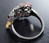 Праздничное серебряное кольцо с черным опалом и разноцветными сапфирами Серебро 925
