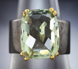 Серебряное кольцо с зеленым аметистом