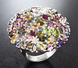 Крупное серебряное кольцо с разноцветными турмалинами, сапфирами, родолитами гранатами и перидотами Серебро 925