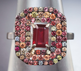 Серебряное кольцо с рубином и разноцветными сапфирами бриллиантовой огранки Серебро 925