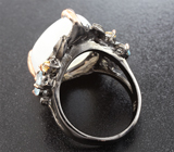 Серебряное кольцо с лунным камнем 27+ карат, голубыми топазами и цитринами Серебро 925
