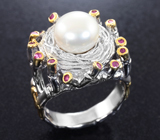 Серебряное кольцо с жемчужиной и рубинами