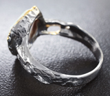 Серебряное кольцо с кристаллическими эфиопскими опалами и цаворитом Серебро 925