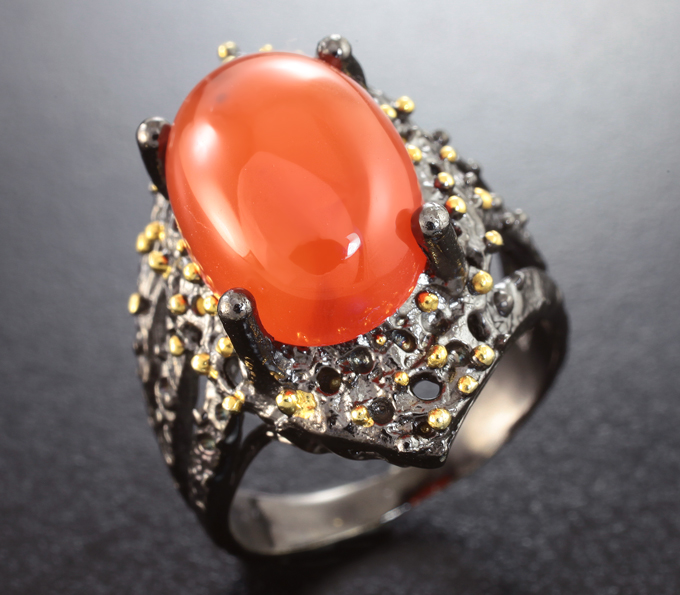 Серебряное кольцо с карнелианом