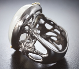 Серебряное кольцо с лунным камнем 30+ карат и голубыми топазами Серебро 925