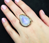 Серебряное кольцо с лунным камнем 30+ карат и голубыми топазами Серебро 925