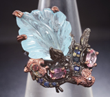 Серебряное кольцо с резным аквамарином, родолитами, розовыми турмалинами и синими сапфирами Серебро 925