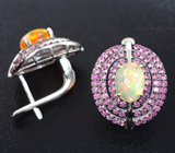 Серебряные серьги с кристаллическими эфиопскими опалами и розовыми сапфирами бриллиантовой огранки Серебро 925