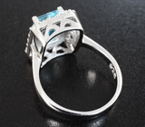 Стильное серебряное кольцо с голубым топазом
