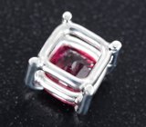 Комплект с неоново-рубиновыми шпинелями 1,95 карата