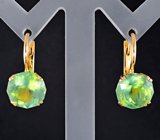 Золотые серьги с ограненным яблочным пренитом 7,63 карата Золото