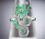 Изысканное серебряное кольцо с изумрудами Серебро 925