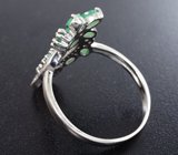 Изысканное серебряное кольцо с изумрудами