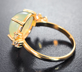 Золотое кольцо c кабошоном 5,34 карата с ярко-выраженным эффектом кошачьего глаза и ограненным лунным камнем Золото