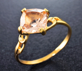 Золотое кольцо с морганитом с редким эффектом 1,94 карата Золото