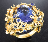 Кольцо с танзанитом 8,41 карата, синими сапфирами и бриллиантами Золото