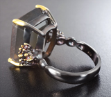 Серебряное кольцо с флюоритом 25+ карат и альмандинами гранатами Серебро 925