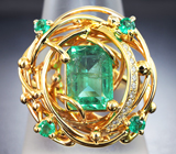 Золотое кольцо с уральскими изумрудами высоких характеристик 2,34 карата и бриллиантами Золото