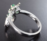 Прелестное серебряное кольцо с изумрудами и диопсидом