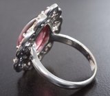 Серебряное кольцо с розовым турмалином 7,38 карата и сапфирами Серебро 925