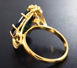 Золотое кольцо с черным опалом редкой огранки, сапфирами, цаворитами и бриллиантами