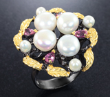 Серебряное кольцо с жемчугом и розовыми турмалинами