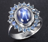 Серебряное кольцо со звездчатым 3,81 карата и синими сапфирами Серебро 925
