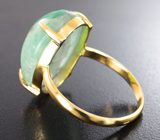 Золотое кольцо с уникальным крупным двухцветным уральским изумрудом 15,14 карата Золото