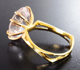 Золотое кольцо с пастельно-розовым морганитом 7,28 карата Золото