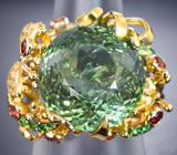 Коктейльное золотое кольцо с крупным ярким мятно-зеленым турмалином 18,23 карата, красными и оранжевыми сапфирами, цаворитами и бриллиантами Золото