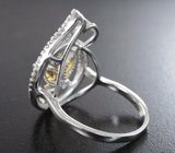 Ажурное серебряное кольцо с сапфирами и перидотом