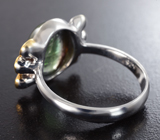 Серебряное кольцо с зеленым турмалином 4,3 карата и васильковыми сапфирами Серебро 925