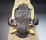 Серебряное кольцо «Бегемотик» с родолитами и розовыми сапфирам Серебро 925